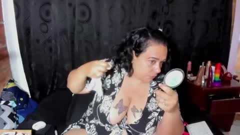 Vicky  online show from 04/10/26, 10:31