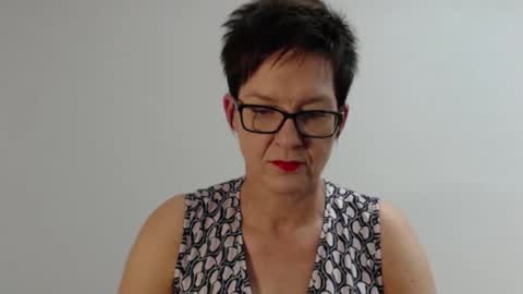 Sofie Velvet online show from 09/09/25, 04:17