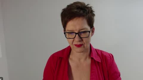 Snapshot of sofie_velvet chatting on 01/13/26, 07:24 Sofie Velvet online show from 01/13/26, 07:24