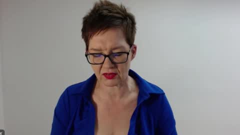 Snapshot of sofie_velvet chatting on 02/12/26, 03:18 Sofie Velvet online show from 02/12/26, 03:18