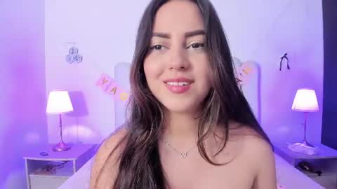 Snapshot of sofiebunnie chatting on 07/11/26, 01:19 sofiebunnie online show from 07/11/26, 01:19