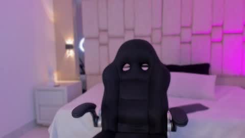 Snapshot of sofiewild_ chatting on 03/05/26, 08:16 sofie online show from 03/05/26, 08:16