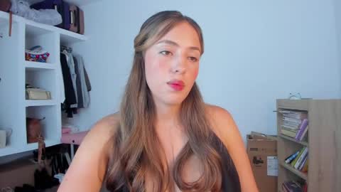 Snapshot of sofii_100 chatting on 03/31/26, 08:42 Sofi online show from 03/31/26, 08:42