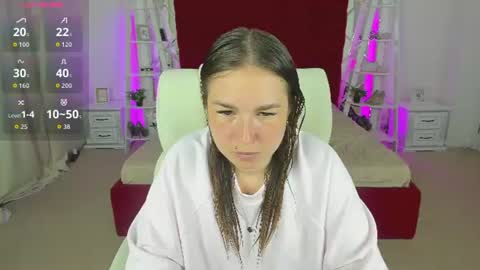 Snapshot of sofii_darling chatting on 06/19/26, 04:55 sofii_darling online show from 06/19/26, 04:55