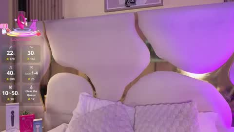 sofii_jones online show from 03/10/26, 10:48