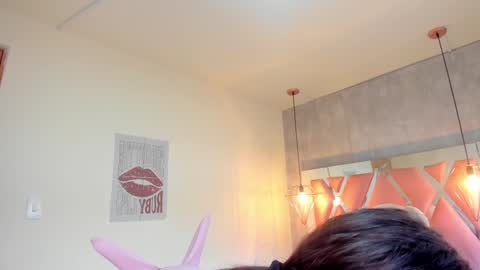 Snapshot of sofii_miller_ chatting on 01/13/25, 05:55 online show from 01/13/25, 05:55