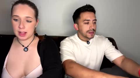 sofii_n_diego online show from 02/04/26, 02:06