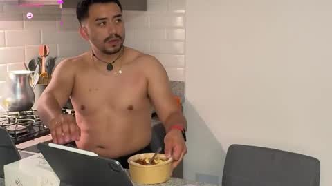 sofii_n_diego online show from 02/25/26, 12:53