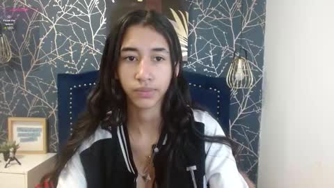 Snapshot of sofii_tk chatting on 03/25/26, 03:12 Sofii online show from 03/25/26, 03:12