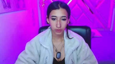 Snapshot of sofii_tk chatting on 04/24/26, 03:20 Sofii online show from 04/24/26, 03:20