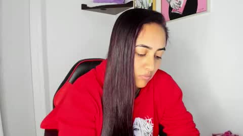 sofiia rodriguez online show from 10/30/25, 12:17