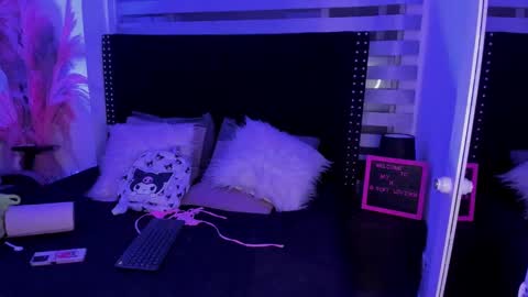 Sofia online show from 02/08/25, 07:04