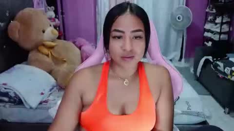 Snapshot of sofiiadreams chatting on 02/12/26, 02:01 sofia Dreams online show from 02/12/26, 02:01