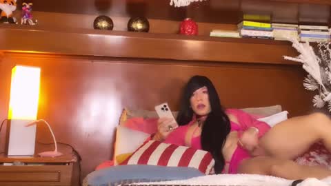 Sofa bonita  online show from 12/15/24, 07:57