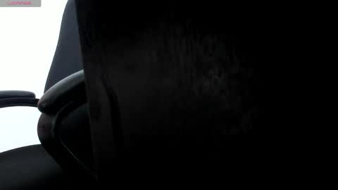 Snapshot of sofijonesx_ chatting on 04/18/26, 07:07 Sofia online show from 04/18/26, 07:07