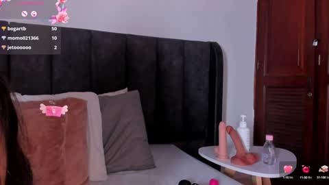 Sofia online show from 01/09/25, 06:04