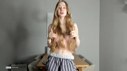 Snapshot of soft_katy chatting on 04/01/26, 07:55 kitty katy online show from 04/01/26, 07:55