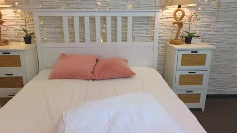 Lilly online show from 03/09/26, 06:06