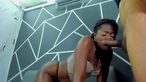 Snapshot of soft_lips18 chatting on 10/31/25, 07:04 Soft Lips18 online show from 10/31/25, 07:04