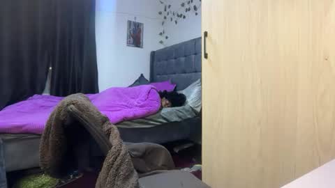 soft_nicole online show from 02/24/26, 05:44