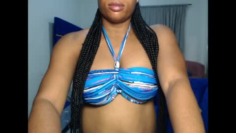 Linda online show from 04/12/26, 12:21