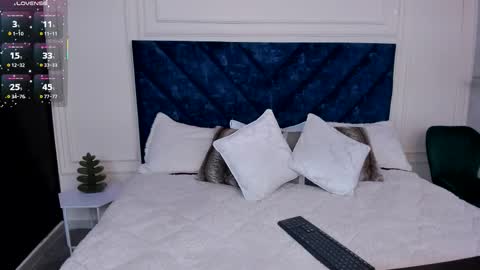 Marcela online show from 12/05/25, 03:15