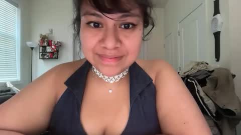 Snapshot of softandcreamyass chatting on 05/17/26, 08:49 softandcreamyass online show from 05/17/26, 08:49