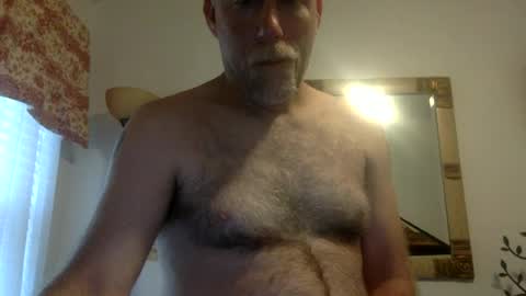 Snapshot of softball8888 chatting on 07/16/26, 01:28 softball8888 online show from 07/16/26, 01:28