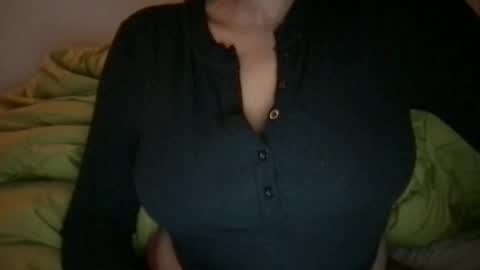 Snapshot of softberrry chatting on 02/20/26, 06:37 Jade online show from 02/20/26, 06:37