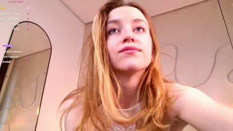 softdreamer_ online show from 04/06/26, 08:04