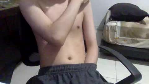 Snapshot of softedge04 chatting on 01/09/26, 07:26 softedge04 online show from 01/09/26, 07:26