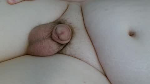 Snapshot of softenbyyy chatting on 12/03/25, 09:46 chubby enby sissy online show from 12/03/25, 09:46