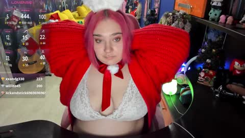 Sofie online show from 12/26/24, 08:50