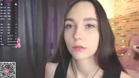 Snapshot of softiedream chatting on 11/17/25, 06:08 Elly online show from 11/17/25, 06:08