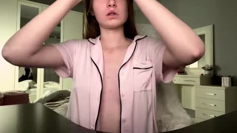 softlygirl online show from 02/26/26, 04:50