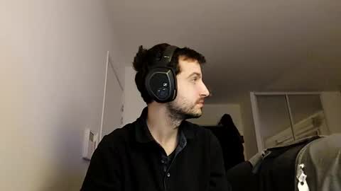 Snapshot of softndwear chatting on 02/02/25, 07:46 SOFT online show from 02/02/25, 07:46