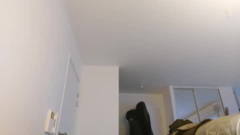 Snapshot of softndwear chatting on 02/10/25, 05:30 SOFT online show from 02/10/25, 05:30