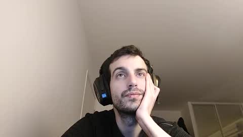 Snapshot of softndwear chatting on 02/27/25, 06:42 SOFT online show from 02/27/25, 06:42