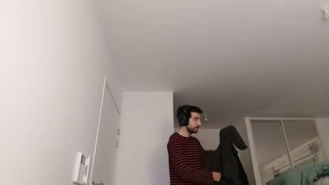 Snapshot of softndwear chatting on 03/06/25, 07:43 SOFT online show from 03/06/25, 07:43