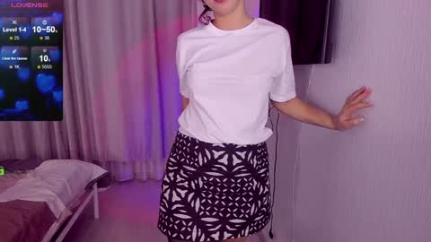 Snapshot of softt_kitty chatting on 01/07/25, 09:25 Emily online show from 01/07/25, 09:25