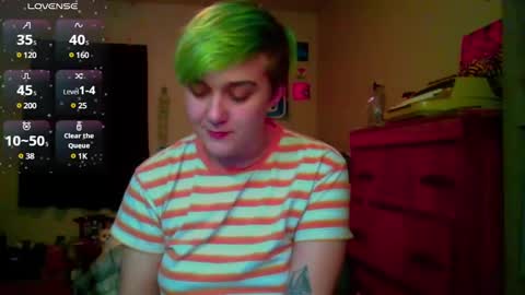 Snapshot of softtboyfriend chatting on 02/20/25, 01:25 Day online show from 02/20/25, 01:25