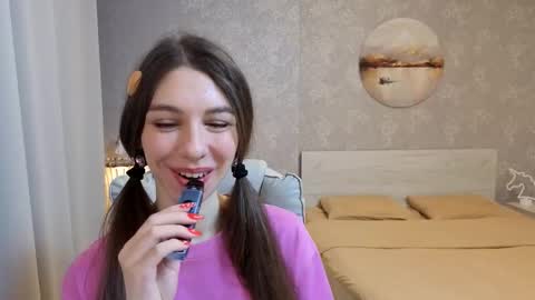 Kelly online show from 02/18/26, 05:20