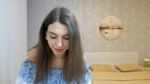 Kelly online show from 06/03/26, 06:24