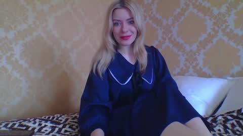 Snapshot of softy_aura chatting on 04/17/26, 10:18 softy_aura online show from 04/17/26, 10:18
