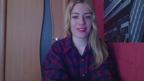 Snapshot of softy_aura chatting on 04/24/26, 02:52 softy_aura online show from 04/24/26, 02:52