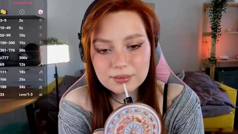 Snapshot of sofy_benson chatting on 03/28/26, 01:54 Sofy online show from 03/28/26, 01:54