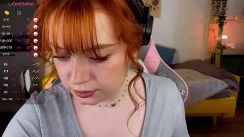 Sofy online show from 06/25/26, 01:48