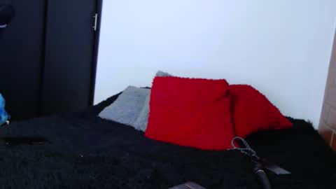 Snapshot of sofy_nix chatting on 10/03/25, 10:40  Sofy  online show from 10/03/25, 10:40