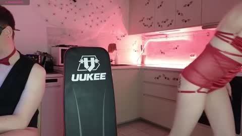 Snapshot of sofyandmike chatting on 10/18/25, 08:20 SOFYandMIKE online show from 10/18/25, 08:20