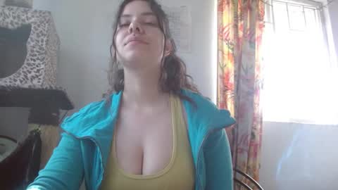 Snapshot of soka_lovers_04_ chatting on 11/23/25, 12:49 Sofia online show from 11/23/25, 12:49